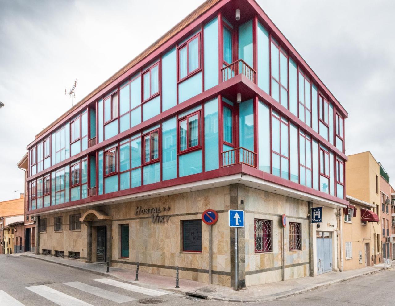 Hostal Viky Madrid Exteriör bild